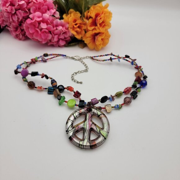 Multicolor Agate And Glass PEACE SIGN Pendant Beaded Necklace 20.5" Adj. - Picture 1 of 6